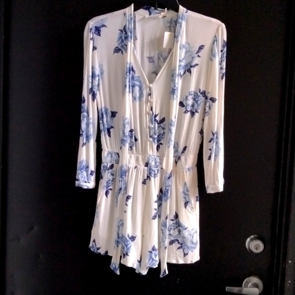 NWT BLlu Pepper Romper szM